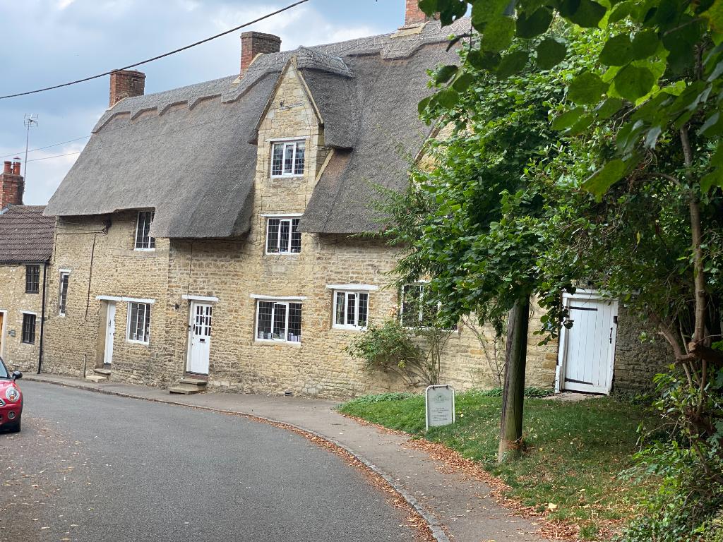 Hickmire — thatched cottage